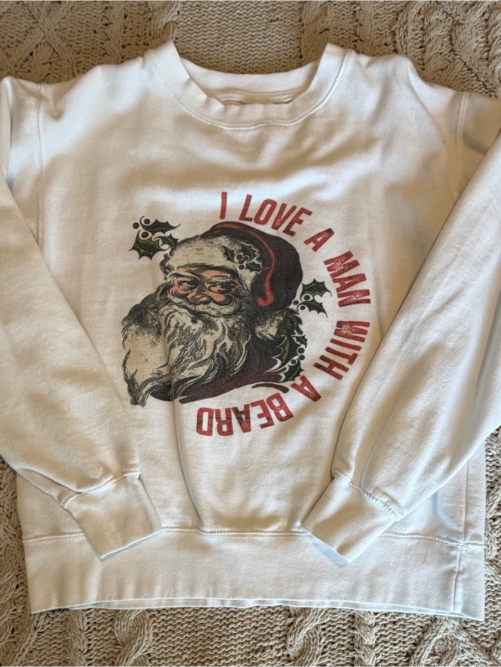 Men's White Crewneck Sweatshirt with Vintage Santa Graphic